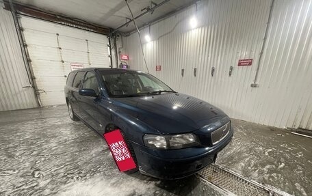 Volvo V70 III рестайлинг, 2004 год, 495 000 рублей, 2 фотография