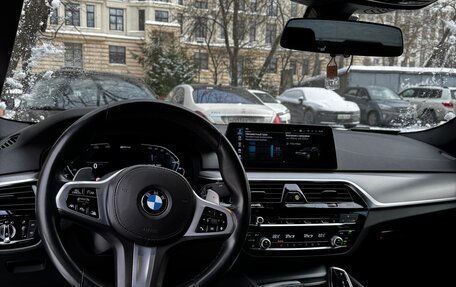 BMW 5 серия, 2019 год, 3 600 000 рублей, 6 фотография
