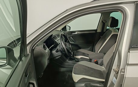 Volkswagen Tiguan II, 2020 год, 2 915 000 рублей, 16 фотография