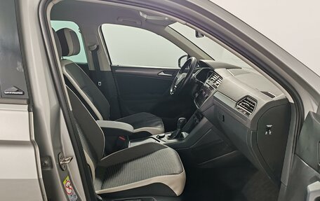 Volkswagen Tiguan II, 2020 год, 2 915 000 рублей, 23 фотография