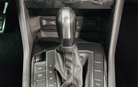 Volkswagen Tiguan II, 2020 год, 2 915 000 рублей, 27 фотография