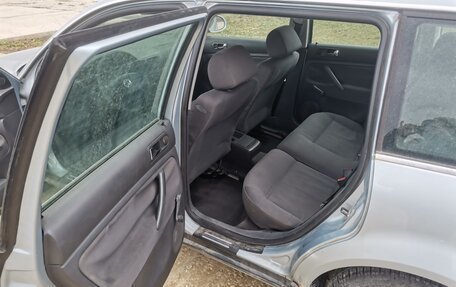 Volkswagen Passat B5+ рестайлинг, 2004 год, 305 000 рублей, 13 фотография