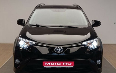 Toyota RAV4, 2019 год, 3 250 000 рублей, 2 фотография