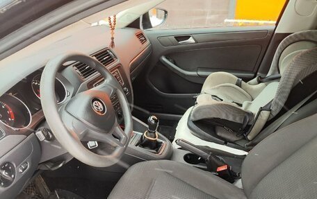 Volkswagen Jetta VI, 2015 год, 949 000 рублей, 5 фотография