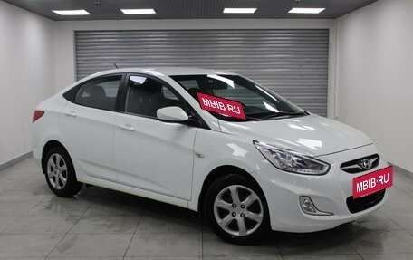 Hyundai Solaris II рестайлинг, 2013 год, 350 000 рублей, 2 фотография