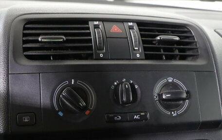 Skoda Fabia II, 2013 год, 439 990 рублей, 15 фотография