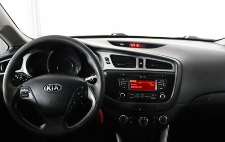 KIA cee'd III, 2014 год, 769 990 рублей, 13 фотография