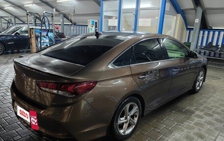 Hyundai Sonata VII, 2019 год, 2 300 000 рублей, 5 фотография