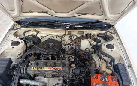 Toyota Corona VIII (T170), 1989 год, 130 000 рублей, 7 фотография