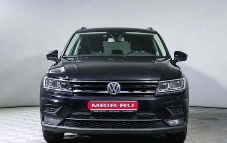 Volkswagen Tiguan II, 2020 год, 2 697 000 рублей, 2 фотография