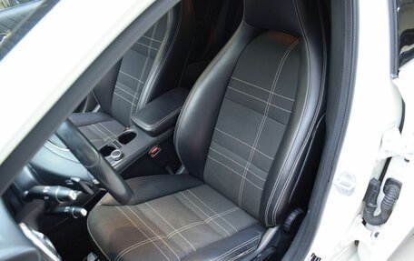 Mercedes-Benz GLA, 2015 год, 1 950 000 рублей, 18 фотография