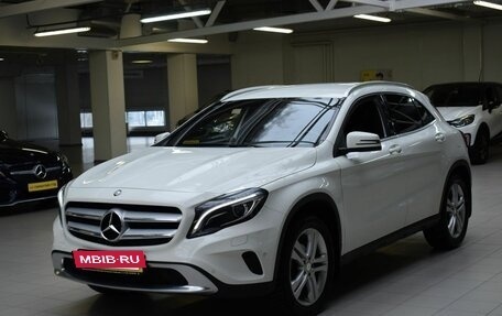 Mercedes-Benz GLA, 2015 год, 1 950 000 рублей, 3 фотография
