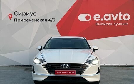 Hyundai Sonata VIII, 2021 год, 1 990 000 рублей, 2 фотография