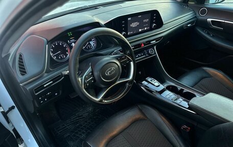 Hyundai Sonata VIII, 2021 год, 1 990 000 рублей, 12 фотография