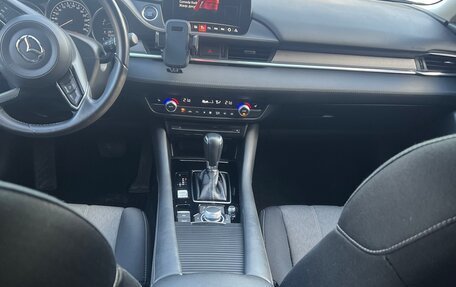 Mazda 6, 2019 год, 2 650 000 рублей, 22 фотография