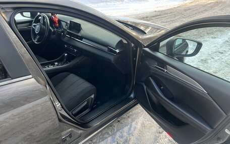 Mazda 6, 2019 год, 2 650 000 рублей, 26 фотография