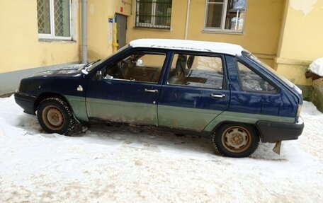 ИЖ 2126 «Ода», 2004 год, 77 000 рублей, 2 фотография