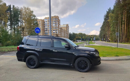Toyota Land Cruiser 200, 2010 год, 3 650 000 рублей, 9 фотография