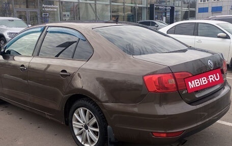 Volkswagen Jetta VI, 2012 год, 750 000 рублей, 4 фотография