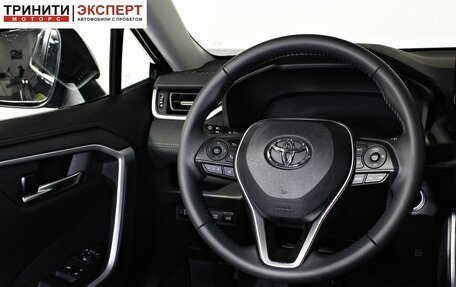 Toyota RAV4, 2025 год, 4 540 000 рублей, 14 фотография