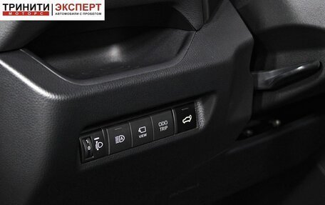 Toyota RAV4, 2025 год, 4 540 000 рублей, 25 фотография