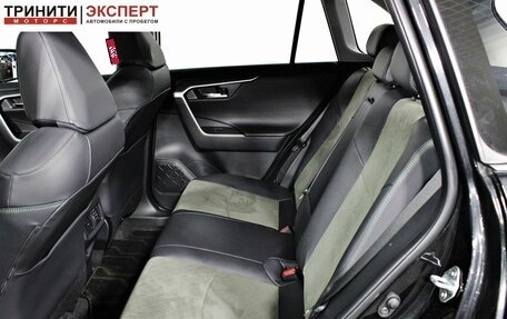 Toyota RAV4, 2025 год, 4 540 000 рублей, 27 фотография