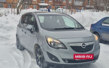 Opel Meriva, 2013 год, 650 000 рублей, 3 фотография