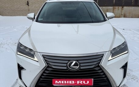Lexus RX IV рестайлинг, 2016 год, 3 950 000 рублей, 1 фотография