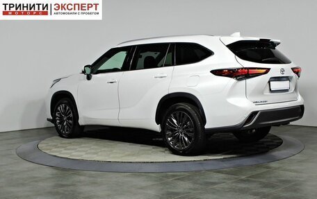 Toyota Highlander, 2025 год, 5 990 000 рублей, 8 фотография