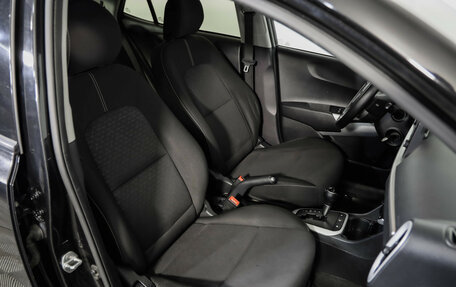 KIA Picanto III рестайлинг, 2017 год, 899 000 рублей, 20 фотография