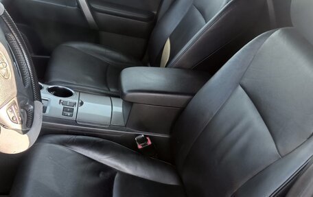 Toyota Highlander III, 2012 год, 1 780 000 рублей, 14 фотография