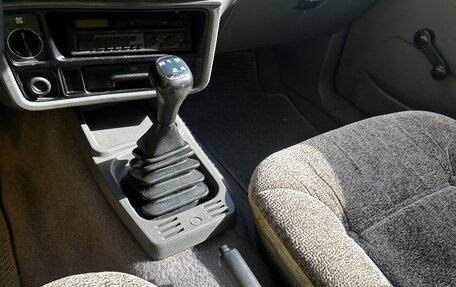 Ford Sierra I, 1986 год, 315 000 рублей, 14 фотография