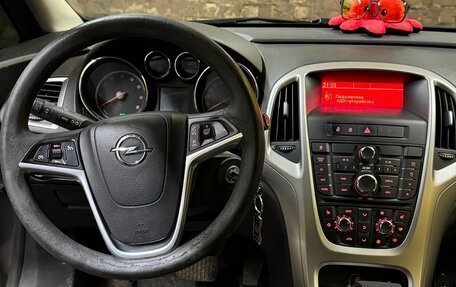 Opel Astra J, 2011 год, 520 000 рублей, 7 фотография