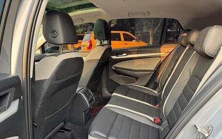 Volkswagen Golf VIII, 2022 год, 1 980 000 рублей, 8 фотография