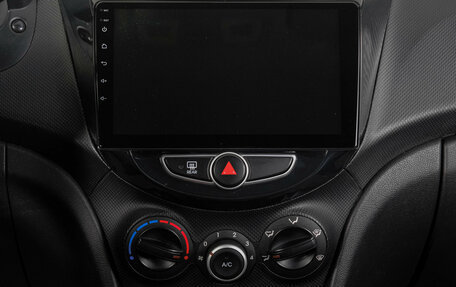 Hyundai Solaris II рестайлинг, 2012 год, 699 000 рублей, 17 фотография