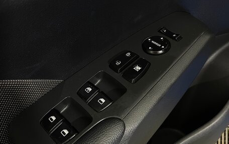 Hyundai Solaris II рестайлинг, 2017 год, 1 299 000 рублей, 18 фотография