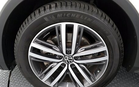 Volkswagen Tiguan II, 2022 год, 2 690 000 рублей, 5 фотография