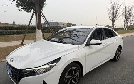 Hyundai Elantra, 2023 год, 1 720 069 рублей, 2 фотография