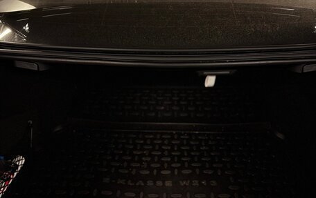Mercedes-Benz E-Класс, 2022 год, 4 699 999 рублей, 12 фотография