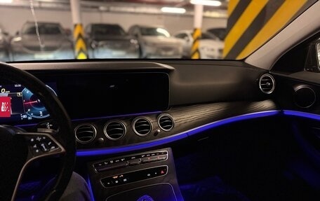 Mercedes-Benz E-Класс, 2022 год, 4 699 999 рублей, 7 фотография