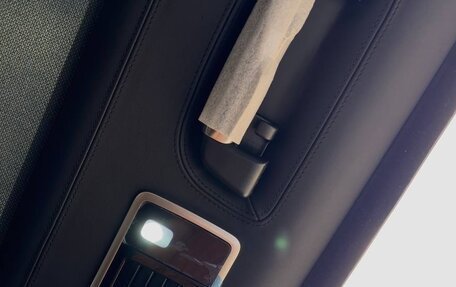 Land Rover Range Rover IV рестайлинг, 2021 год, 17 000 000 рублей, 11 фотография