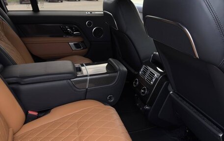 Land Rover Range Rover IV рестайлинг, 2021 год, 17 000 000 рублей, 13 фотография