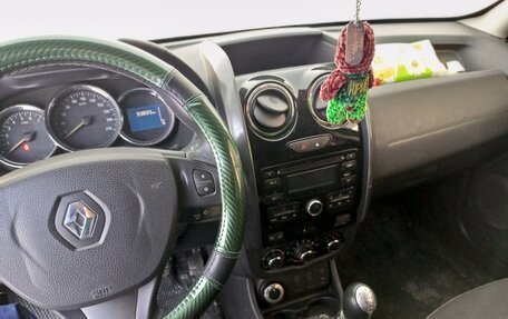 Renault Duster I рестайлинг, 2017 год, 1 000 000 рублей, 3 фотография