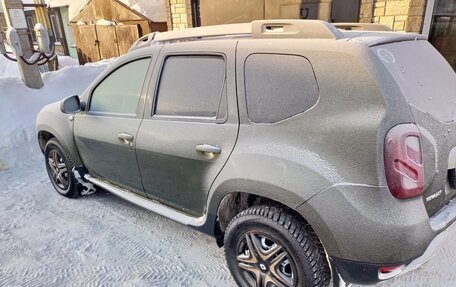 Renault Duster I рестайлинг, 2017 год, 1 000 000 рублей, 5 фотография