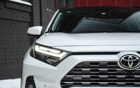 Toyota RAV4, 2024 год, 4 100 000 рублей, 9 фотография