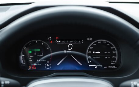 Toyota RAV4, 2024 год, 4 100 000 рублей, 17 фотография