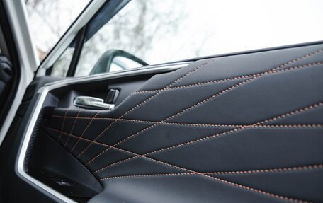 Toyota RAV4, 2024 год, 4 100 000 рублей, 21 фотография