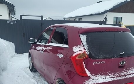 KIA Picanto II, 2014 год, 900 000 рублей, 3 фотография