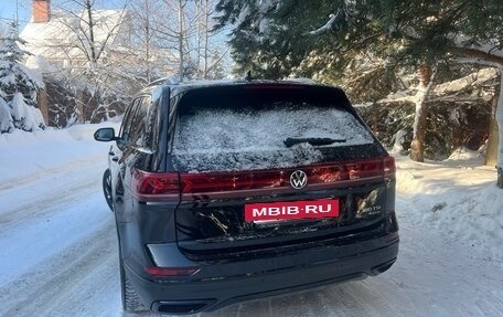 Volkswagen Teramont I, 2022 год, 4 700 000 рублей, 4 фотография