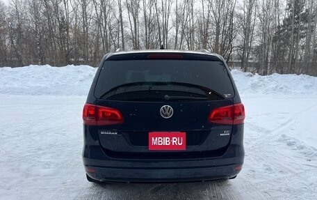 Volkswagen Sharan II, 2013 год, 1 360 000 рублей, 4 фотография